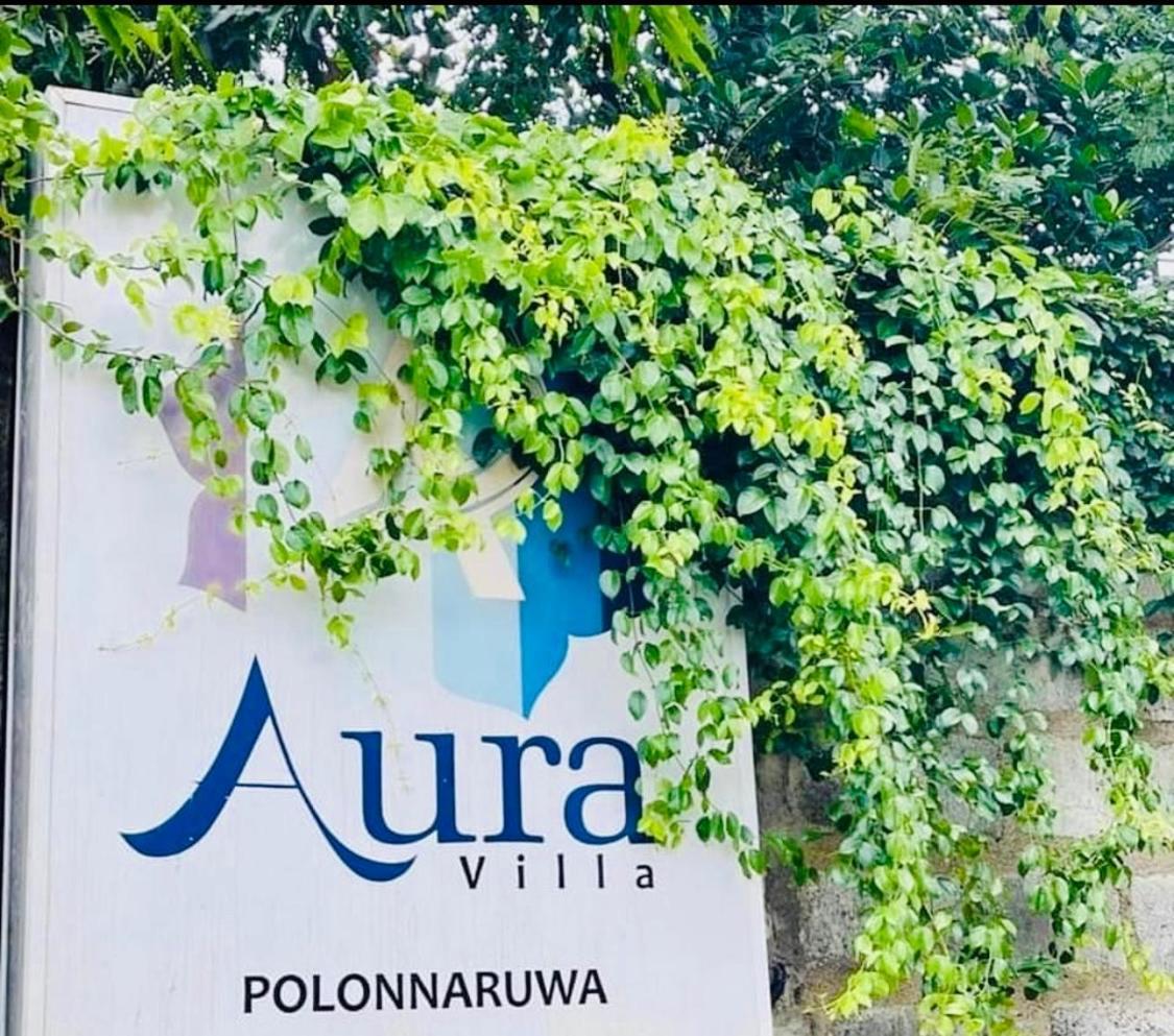 Aura Villa Полонарува Екстериор снимка